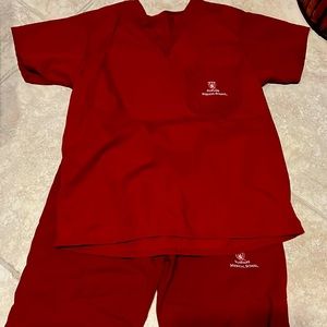 Nurse Harvard Medical school . Small . Good conditions